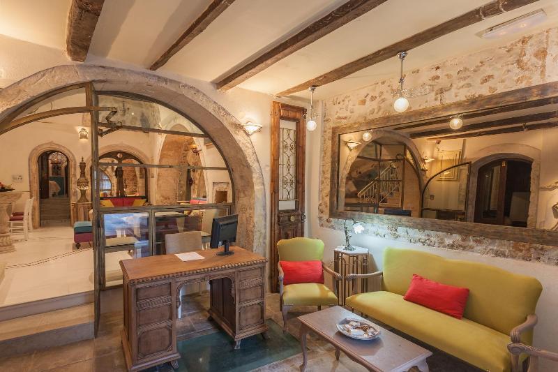 Hamam Oriental Suites 레팀노 외부 사진