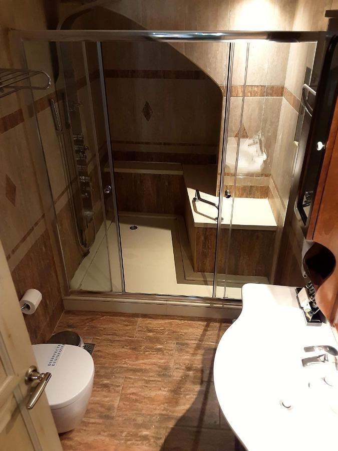 Hamam Oriental Suites 레팀노 외부 사진